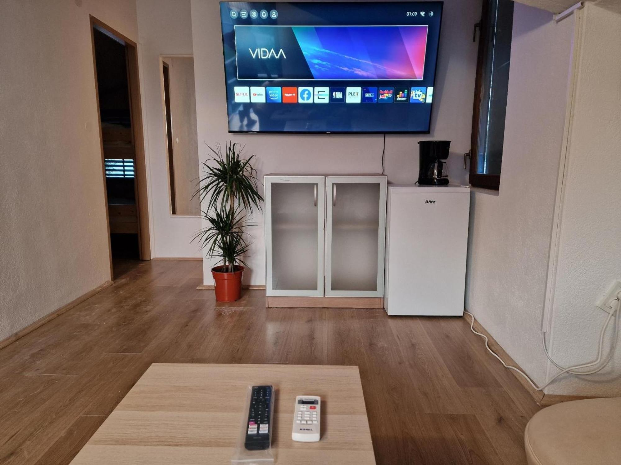 5 Meters From The Sea With Private Beach - 70M2 Colibri Sunset Apartments Свети Петър Екстериор снимка