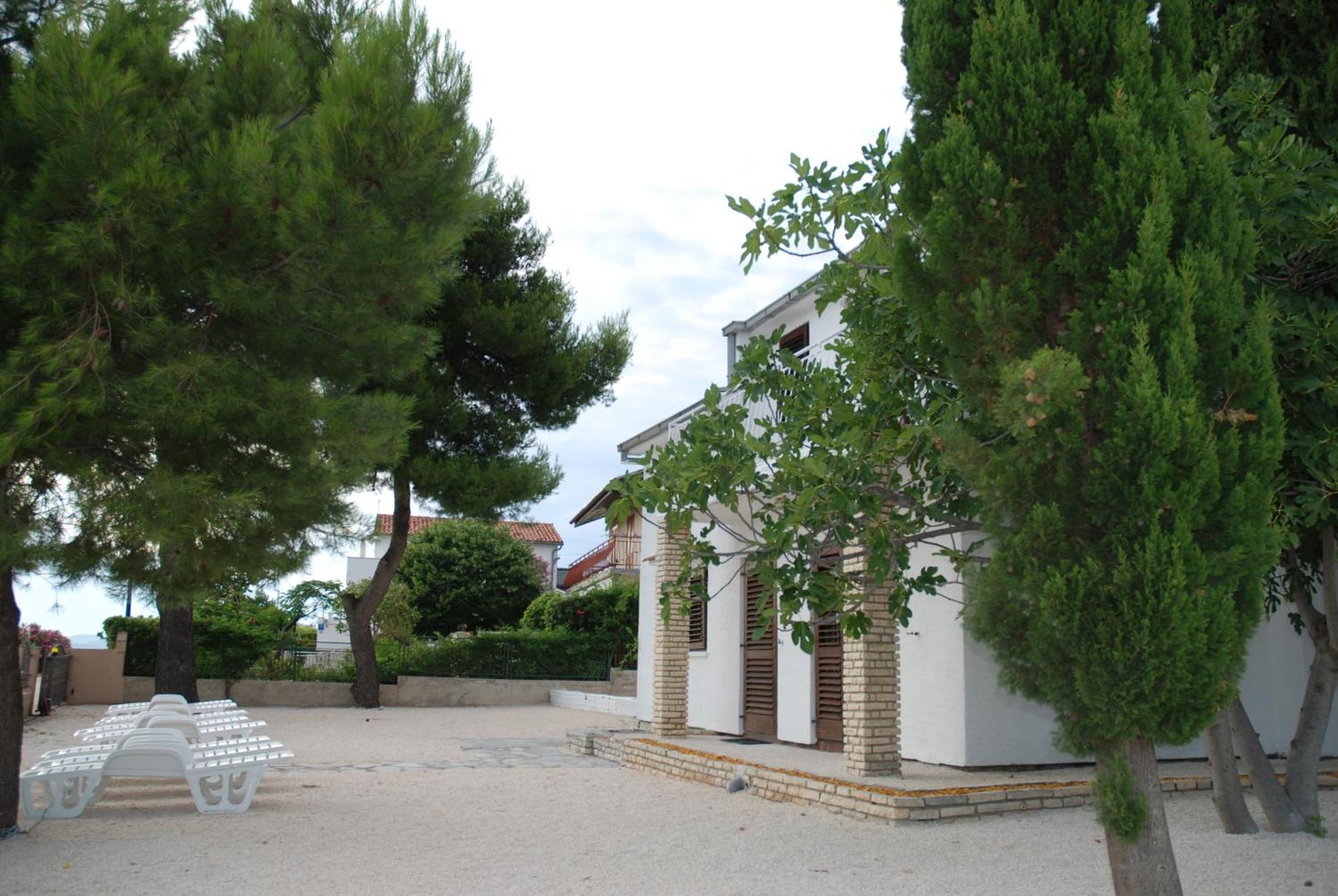 5 Meters From The Sea With Private Beach - 70M2 Colibri Sunset Apartments Свети Петър Екстериор снимка
